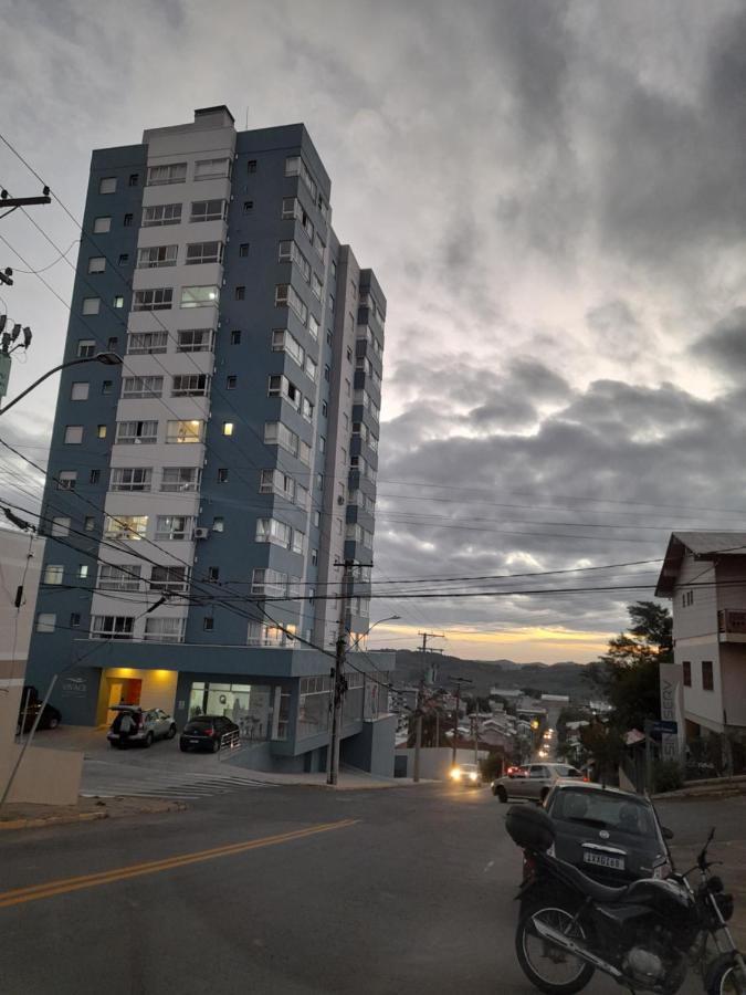 Apartamento Bem Localizado Бенту-Гонсалвіс Екстер'єр фото